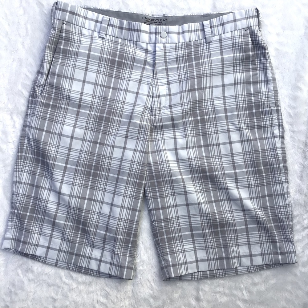 Men’s Nike Golf Tour Performance Dri-fit Shorts. Size 36. Gray, White Plaid
